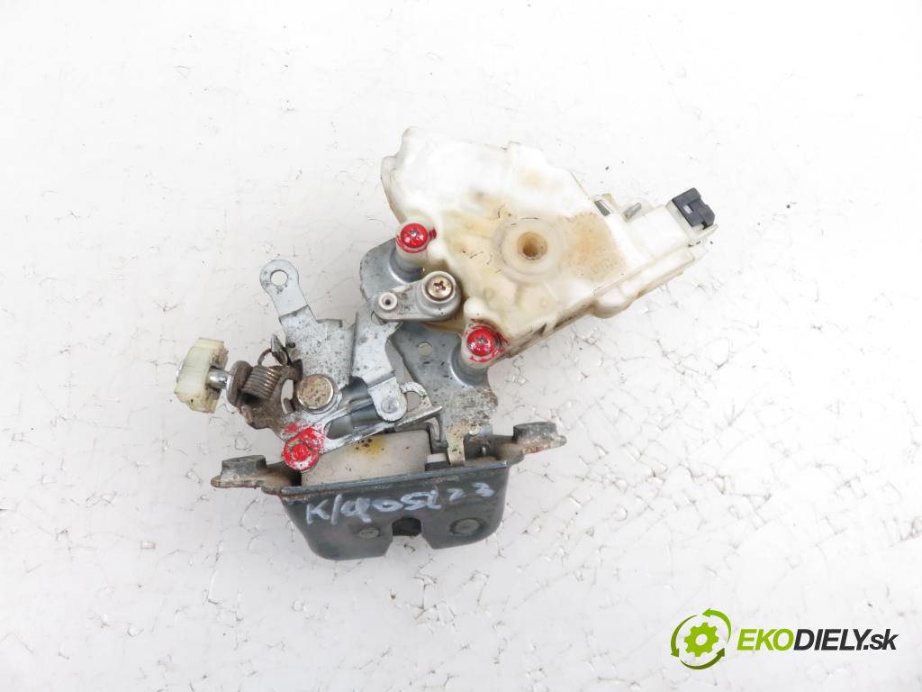 SUBARU IMPREZA kombi (GG) KOMBI 2003 1994,00 Zamki 1994,00 zámok dveří kufr EL. 63100FE000; 0892044A