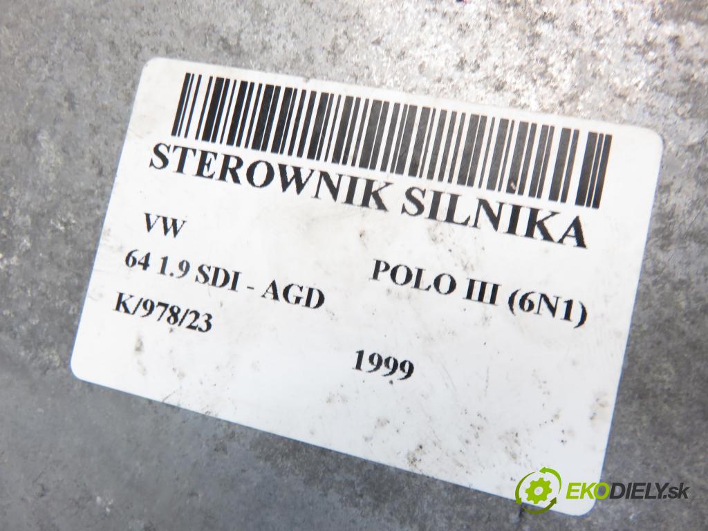 VW POLO (6N1) HB 1999 1896,00 Sterowniki silnika 1896,00 Riadiaca jednotka Motor 038906013D; 0281001679