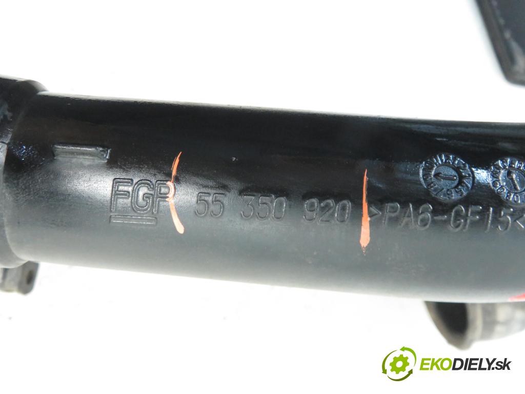 OPEL VECTRA C Kombi (Z02) KOMBI 2004 1910,00 Przewody chłodnic powietrza 1910,00 Rúra intercoolera turba 55350920; 55352736; 55352734