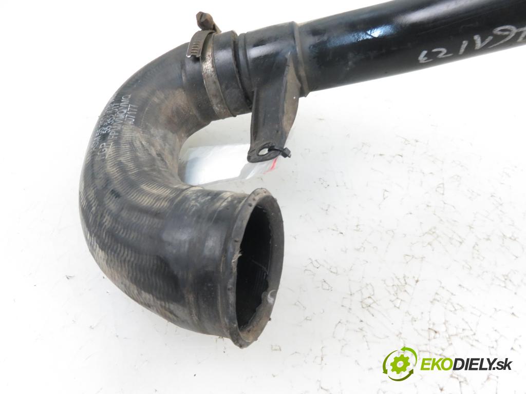 OPEL VECTRA C Kombi (Z02) KOMBI 2004 1910,00 Przewody chłodnic powietrza 1910,00 Rúra intercoolera turba 55350920; 55352736; 55352734
