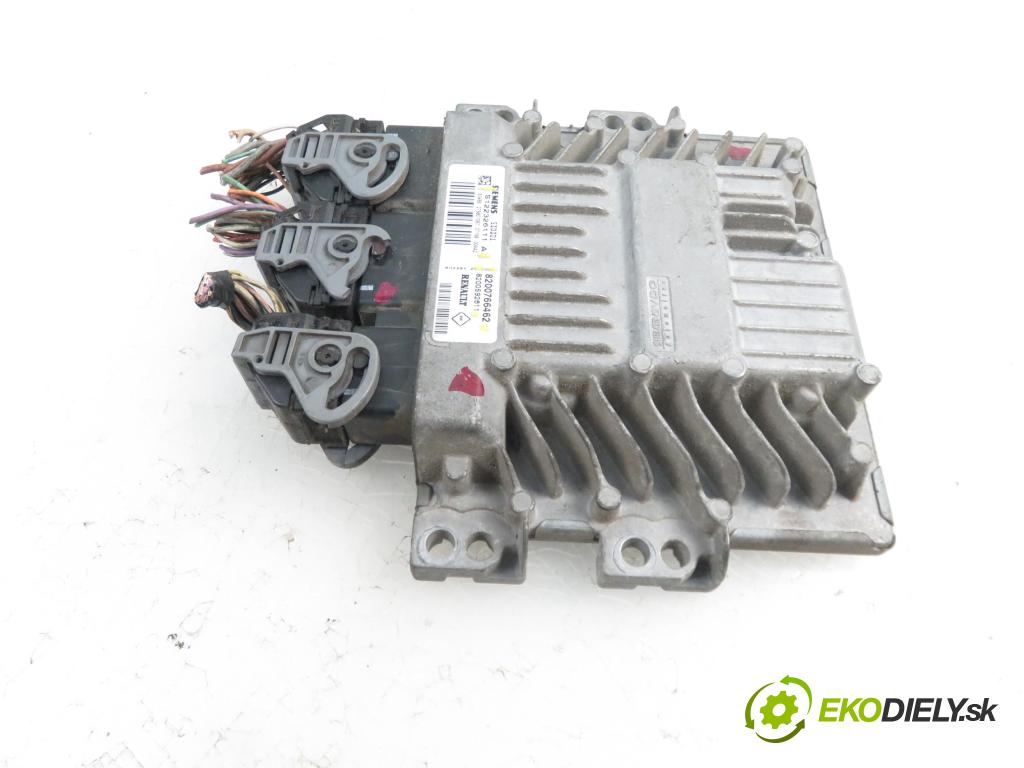 RENAULT MEGANE II Kombi (KM0/1_) KOMBI 2007 1461,00 Sterowniki silnika 1461,00 Riadiaca jednotka Motor S122326111A; 8200766462; 8200592611