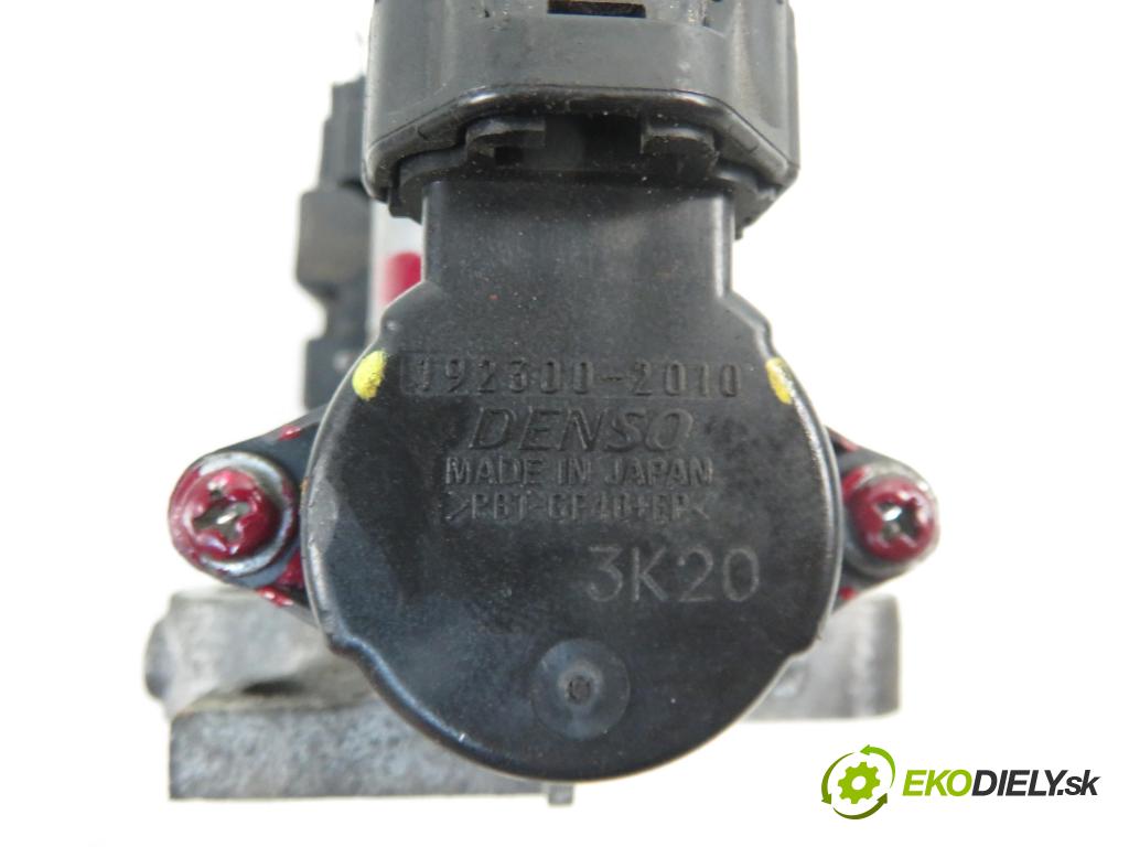 TOYOTA AURIS (_E15_) HB 2008 66,00 1.4 D-4D 90 - 1ND-TV 1364,00 škrtíci klapka 1923002010 (Škrticí klapka)