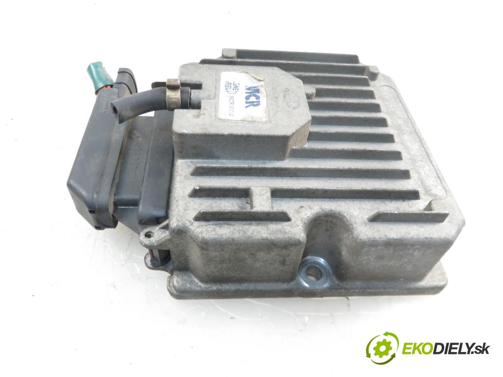 IVECO DAILY II Platforma / podwozie KABINA/PLATFORMA 1995 2499,00 Sterowniki silnika 2499,00 Riadiaca jednotka Motor MCR300A