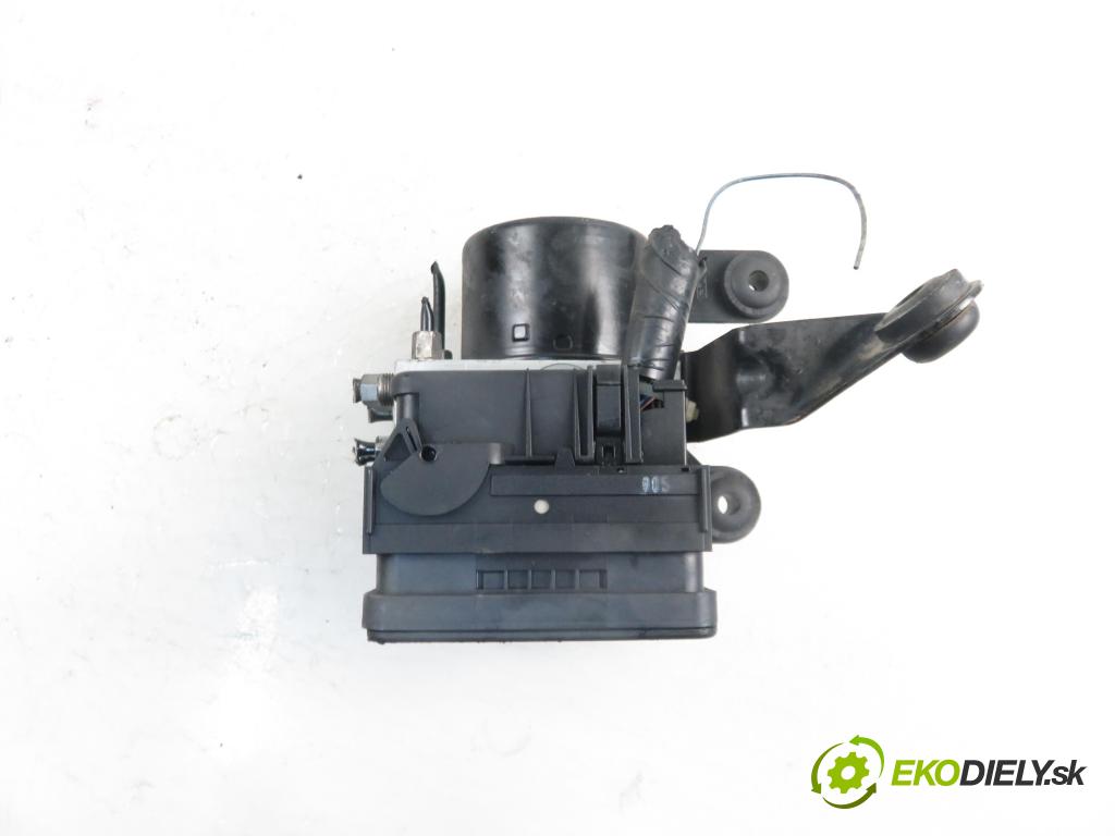 MAZDA 5 (CR19) MINIVAN 2007 1998,00 Sterowniki ABS 1998,00 Pumpa ABS 5N612C405CC; 06210207844; 06210902993 (Pumpy ABS)