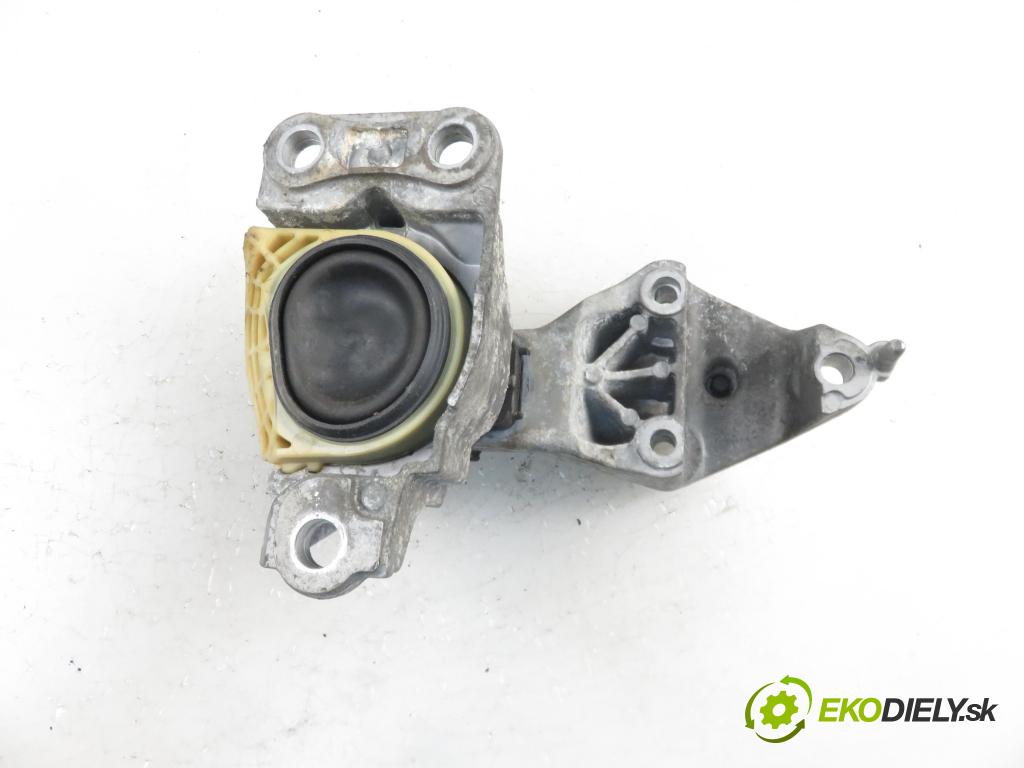 RENAULT MEGANE III liftback (BZ0/1_) HB 2010 0,00 1.5 dCi (BZ09, BZ0D) - K9K 836 1461,00 AirBag motora 112100020R