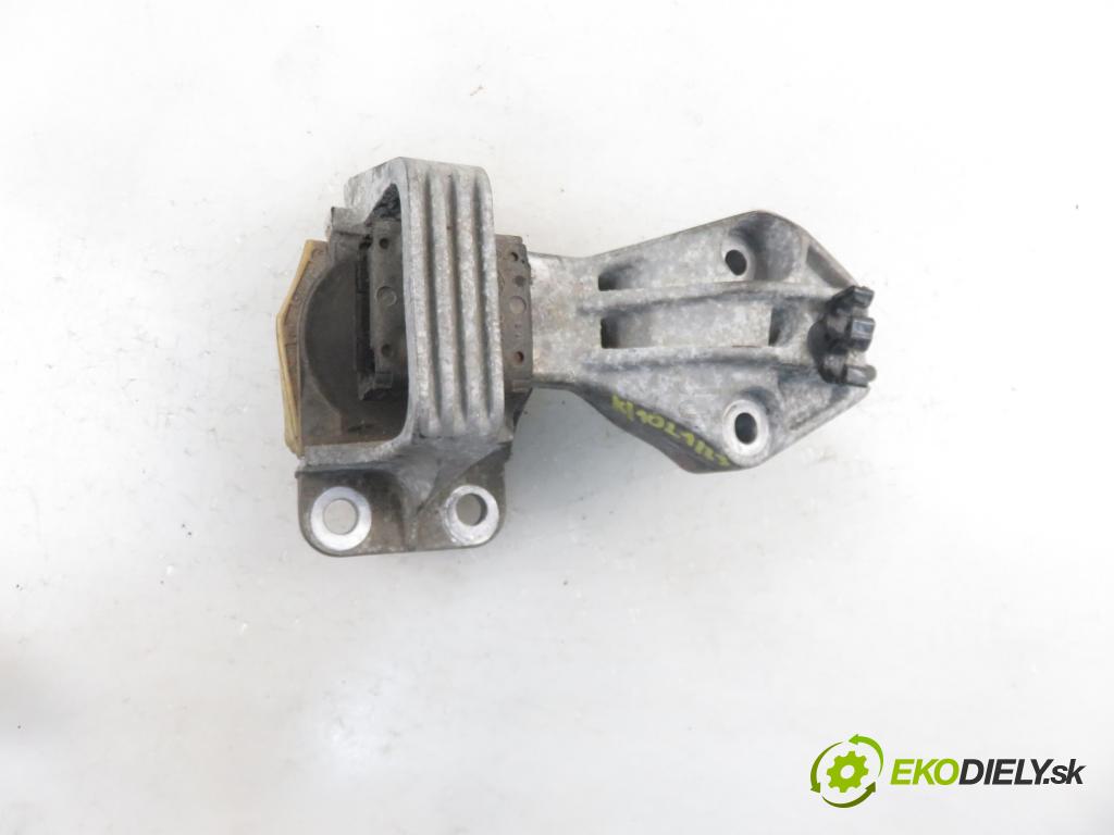 RENAULT MEGANE III liftback (BZ0/1_) HB 2010 0,00 1.5 dCi (BZ09, BZ0D) - K9K 836 1461,00 AirBag motora 112100020R