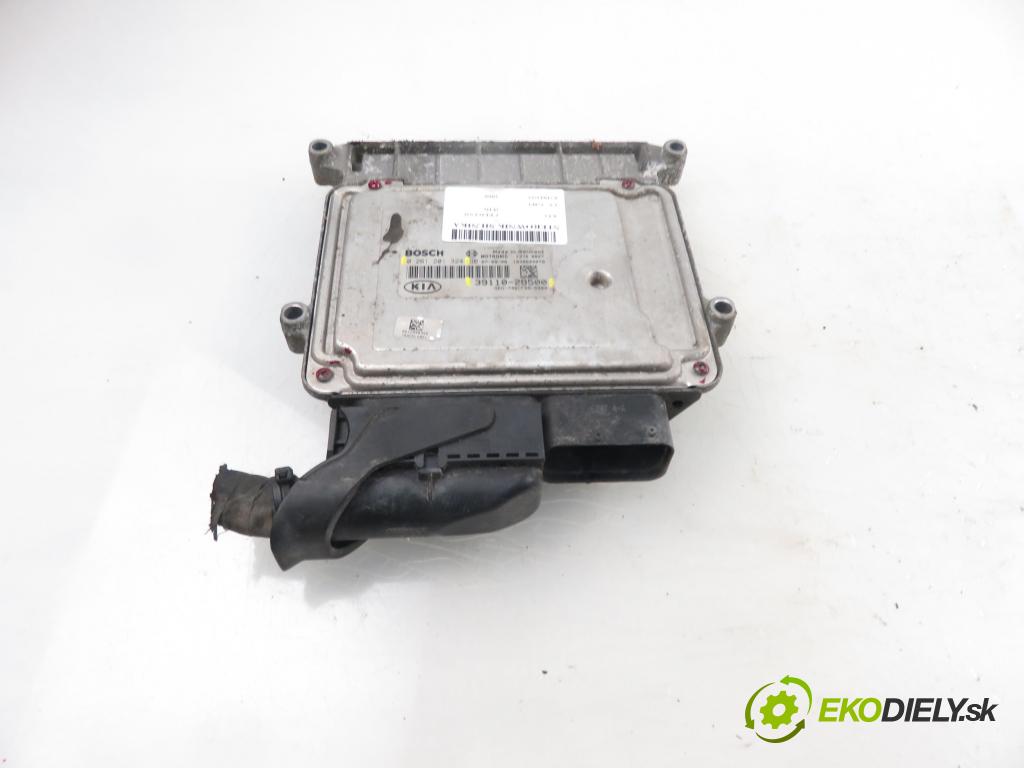 KIA CEE'D SW (ED) KOMBI 2008 1591,00 Sterowniki silnika 1591,00 Riadiaca jednotka Motor 391102B500; 0261201324