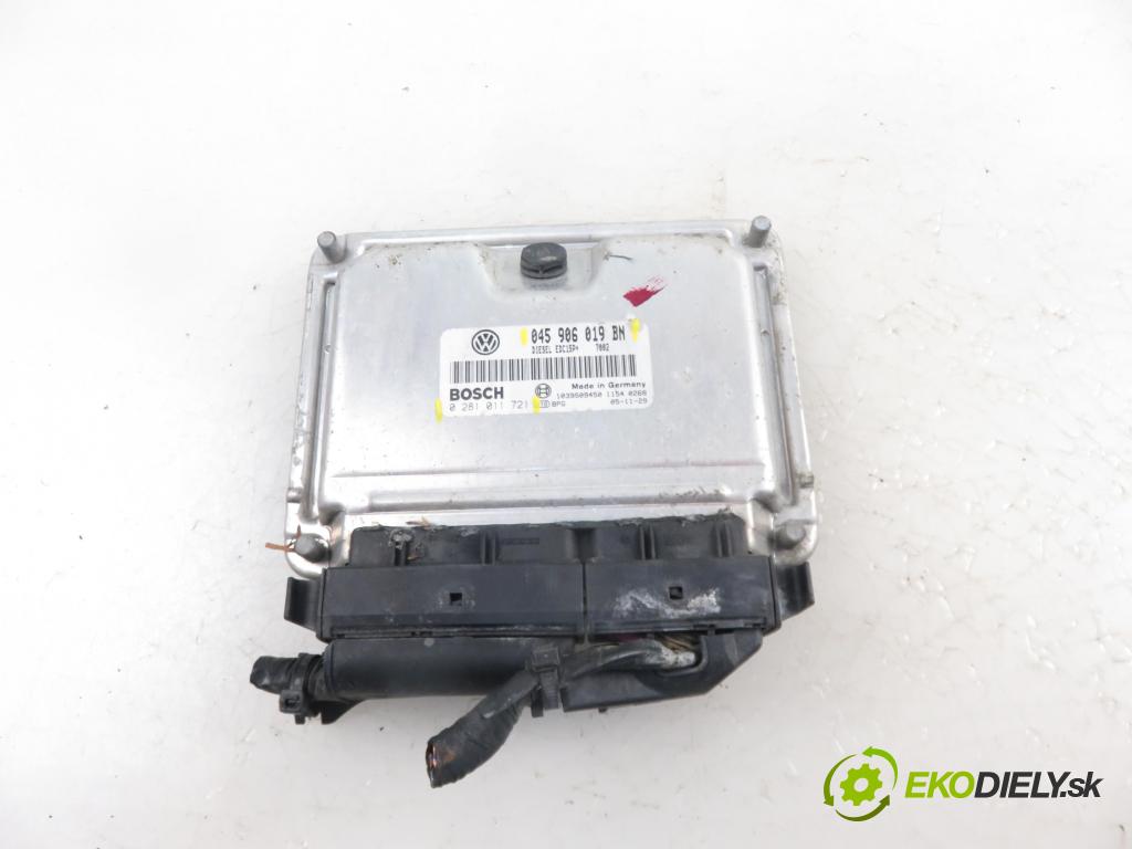 VW FOX (5Z1, 5Z3) HB 2006 1422,00 Sterowniki silnika 1422,00 Riadiaca jednotka Motor 045906019BN; 0281011721
