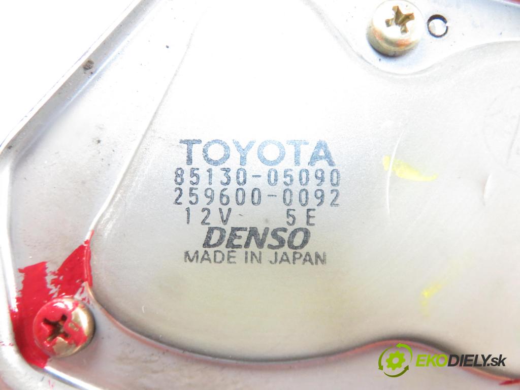 TOYOTA AVENSIS sedan (_T25_) LIFTBACK 2003 1995,00 Silniki wycieraczek 1995,00 Motorček stierače ZADNÉ: 8513005090; 2596000092
