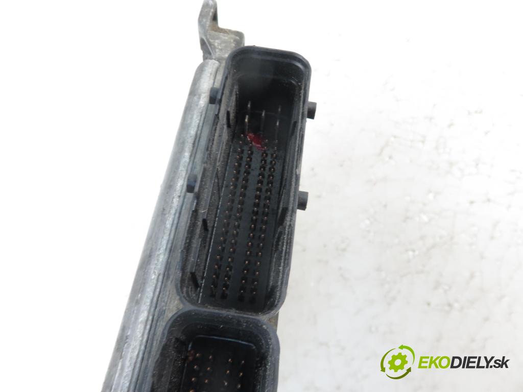 FIAT STILO (192_) HB 2002 1910,00 Sterowniki silnika 1910,00 Riadiaca jednotka Motor 55181457; 0281010337