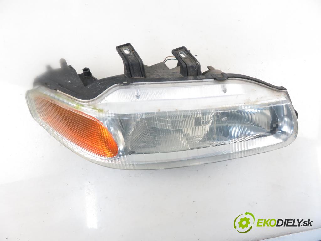 ROVER 400 (RT) SEDAN 1998 1396,00 Lampy przednie 1396,00 Svetlo PP