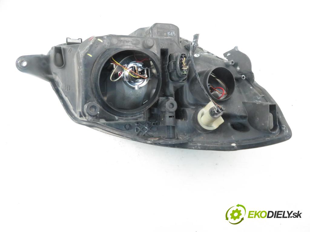 SKODA FABIA II (542) HB 2007 1422,00 Lampy przednie 1422,00 Svetlo LP 24783100