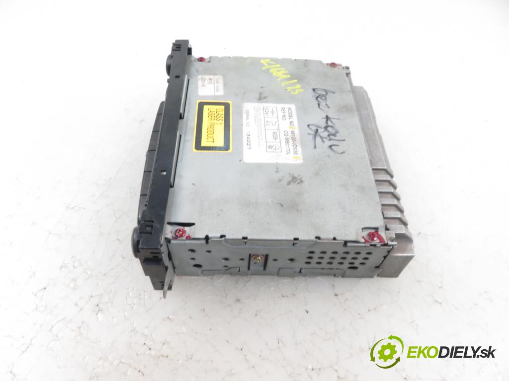 TOYOTA YARIS (_P1_) HB 2005 1364,00 Radioodtwarzacze 1364,00 RADIO CD 861200D030