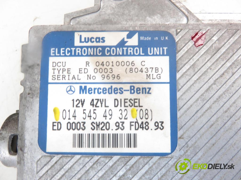 MERCEDES-BENZ KLASA C (W202) SEDAN 1994 2155,00 Sterowniki silnika 2155,00 Riadiaca jednotka Motor 0145454932