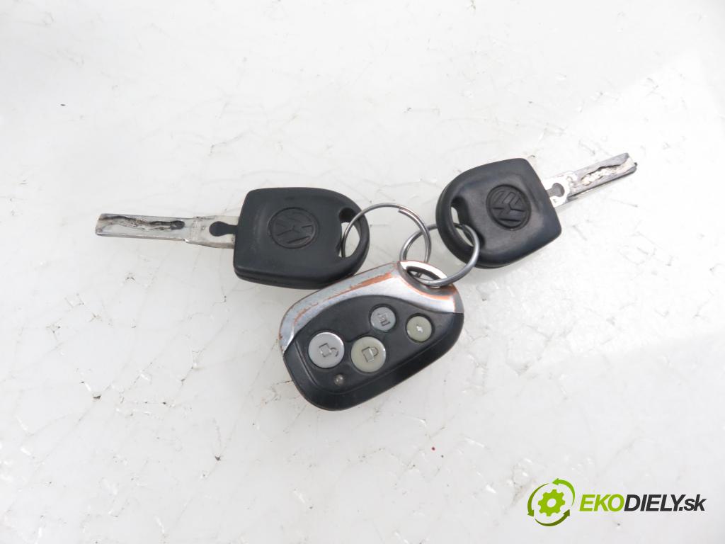 VW POLO (9N_) HB 2002 1390,00 Stacyjki 1390,00 spinačka 4B0905851C (Spínacie skrinky a kľúče)