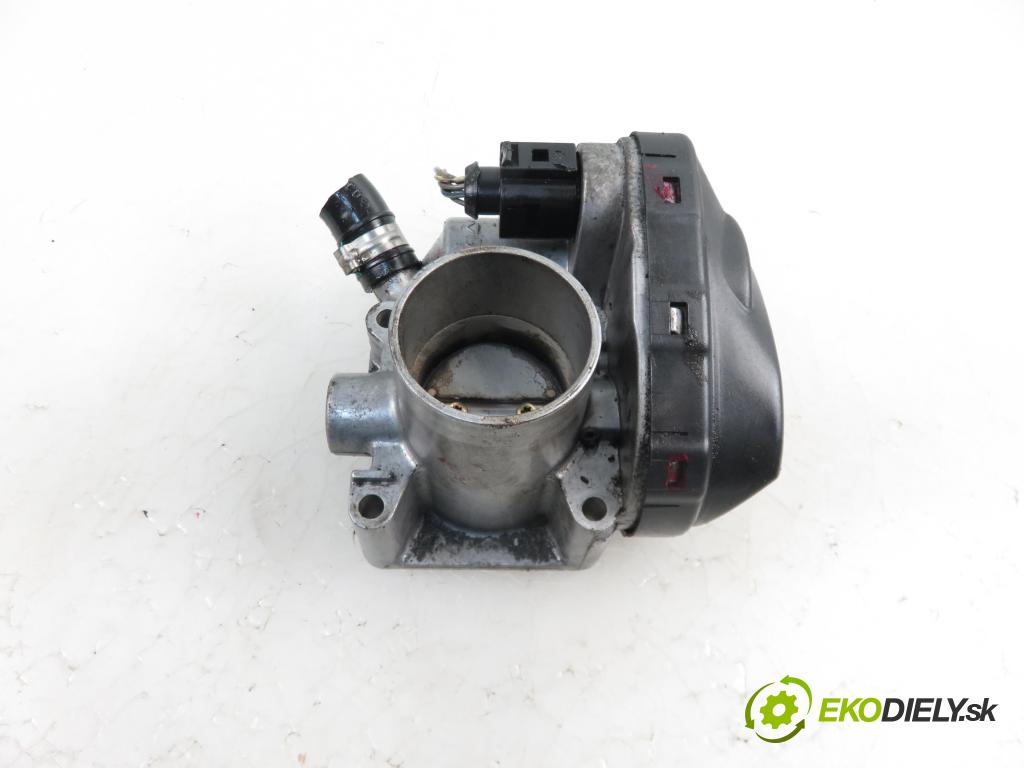 VW GOLF IV (1J1) HB 1999 55,00 1.4 16V - APE 1390,00 škrtíci klapka 036133062 (Škrticí klapka)