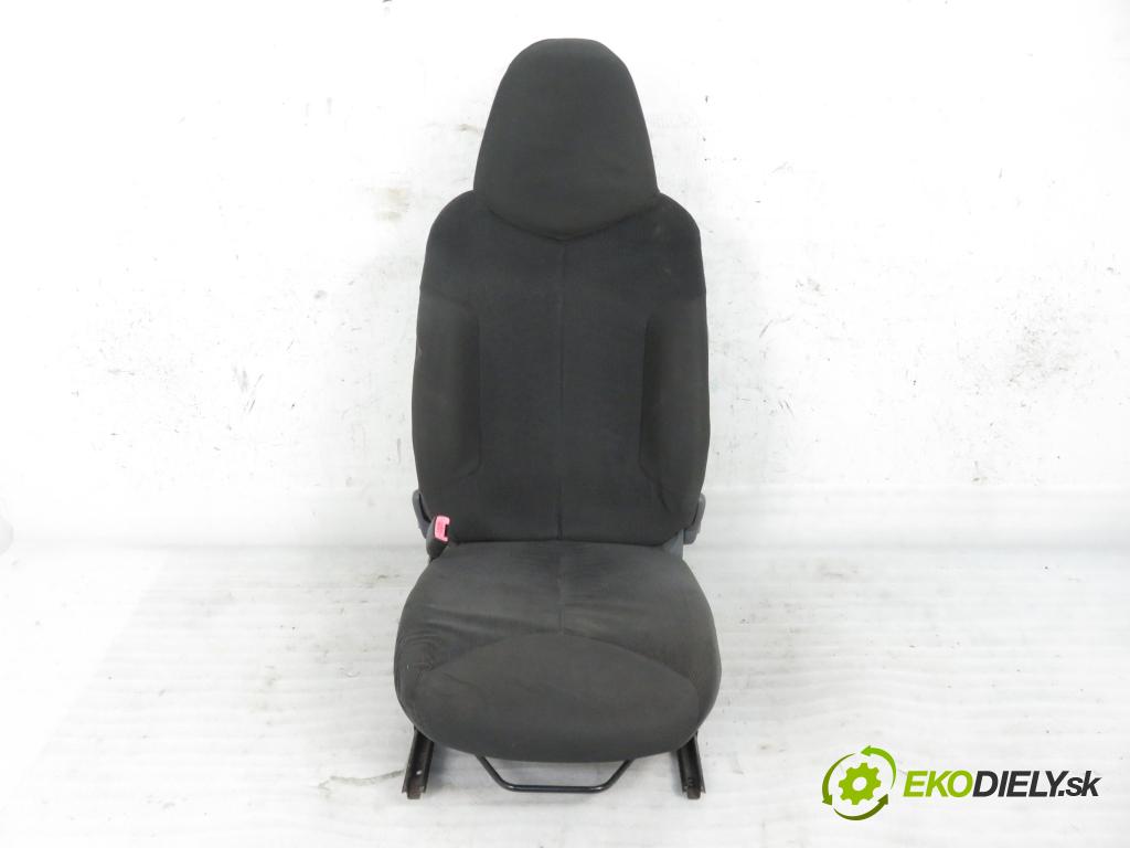 CITROEN C1 (PM_, PN_) HB 2006 1398,00 Fotele, kanapy 1398,00 Sedadlo šoféri