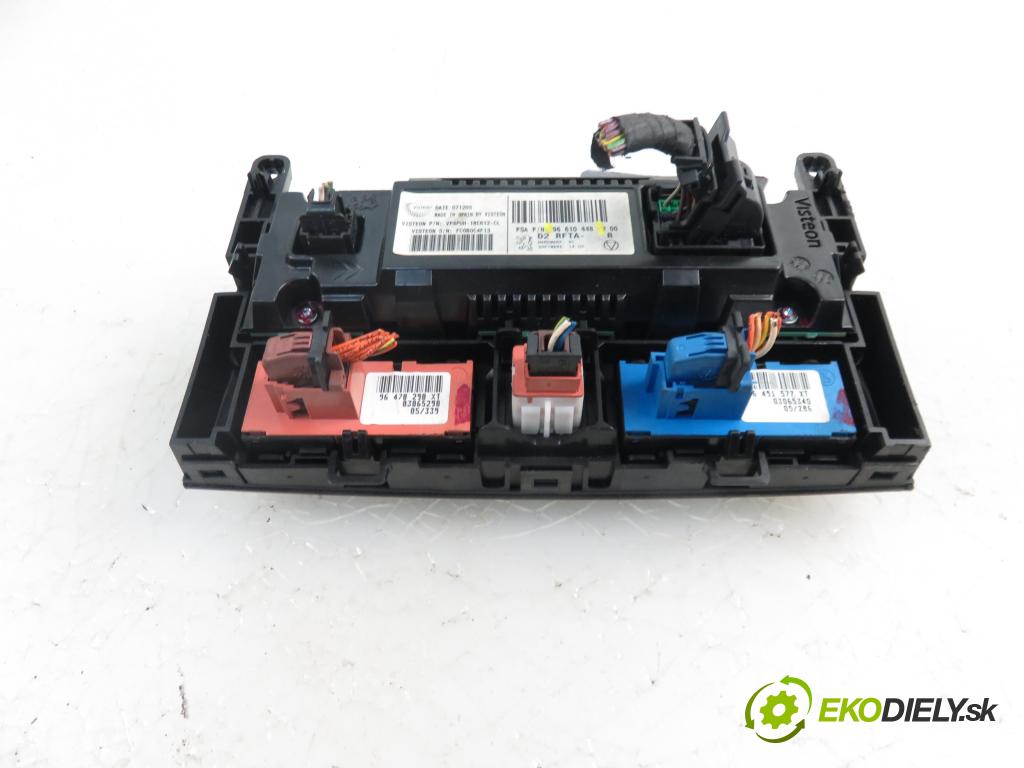 PEUGEOT 407 (6D_) SEDAN 2005 92,00 1.8 16V - 6FY (EW7A) 1749,00 Panel kúrenia KLIMATRONIK 96610448 ; 96470290XT ; 96491577XT