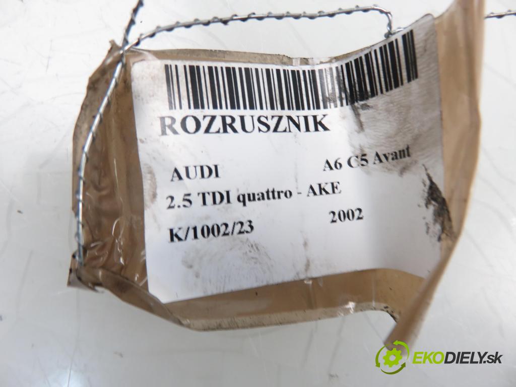 AUDI A6 Avant (4B5, C5) KOMBI 2002 2496,00 Rozruszniki kompletne 2496,00 Štartér  (Štartéry)