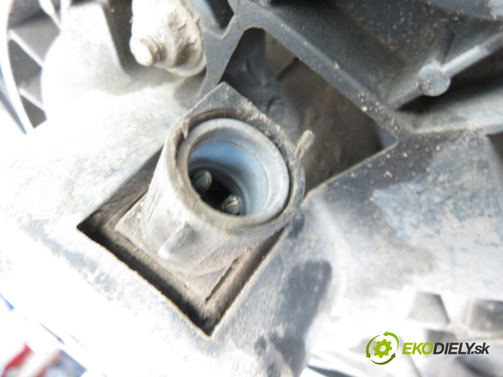 FORD FUSION (JU_) HB 2003 1399,00 Wentylatory 1399,00 Ventilátor chladič vody 8240366