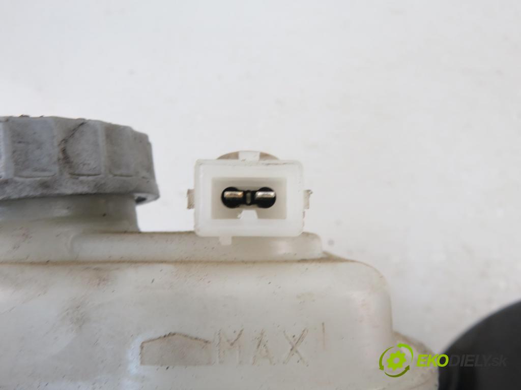 SUZUKI IGNIS II (MH) HB 2004 1248,00 Serwa hamulca 1248,00 Posilovač (Servočerpadlá, pumpy riadenia)