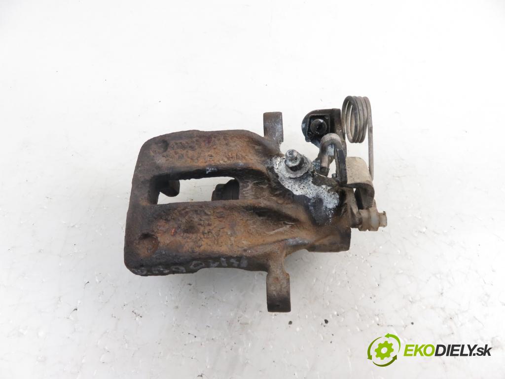 AUDI A4 (8D2, B5) SEDAN 1995 1595,00 Zaciski 1595,00 Brzdič strmeň LT