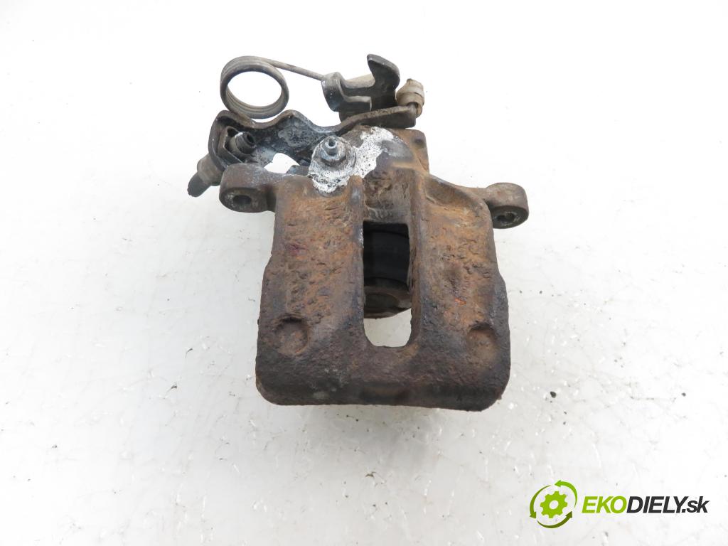 AUDI A4 (8D2, B5) SEDAN 1995 1595,00 Zaciski 1595,00 Brzdič strmeň LT