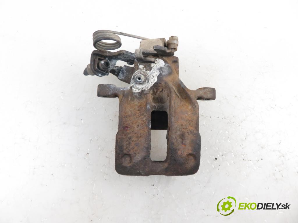 AUDI A4 (8D2, B5) SEDAN 1995 1595,00 Zaciski 1595,00 Brzdič strmeň LT