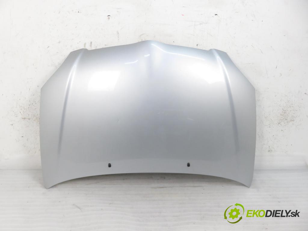 TOYOTA COROLLA (_E12_) HB 2004 66,00 2.0 D-4D 1995,00 kapota