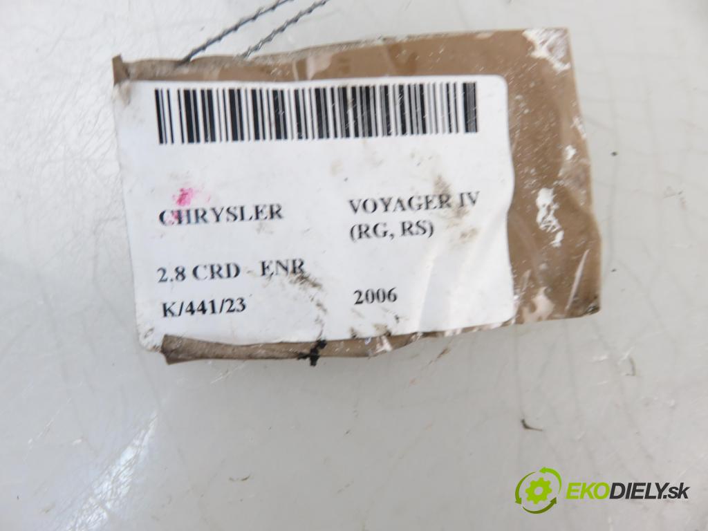 CHRYSLER VOYAGER IV (RG, RS) MINIVAN 2006 2776,00 Lampy przeciwmgielne 2776,00 hmlové svetlo, hmlovka P