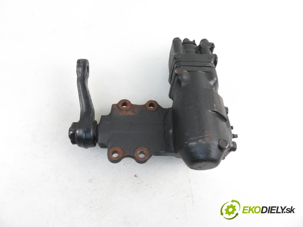 NISSAN TERRANO II (R20) - 1996 74,00 2.7 TD 4WD 101 - TD27T 2664,00 řízéní 80542880