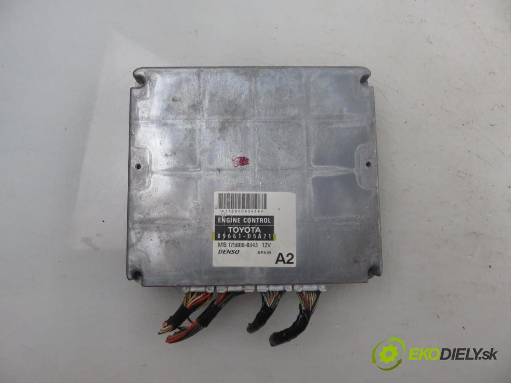TOYOTA AVENSIS Kombi (_T25_) KOMBI 2006 2231,00 Sterowniki silnika 2231,00 Riadiaca jednotka Motor 8966105A21