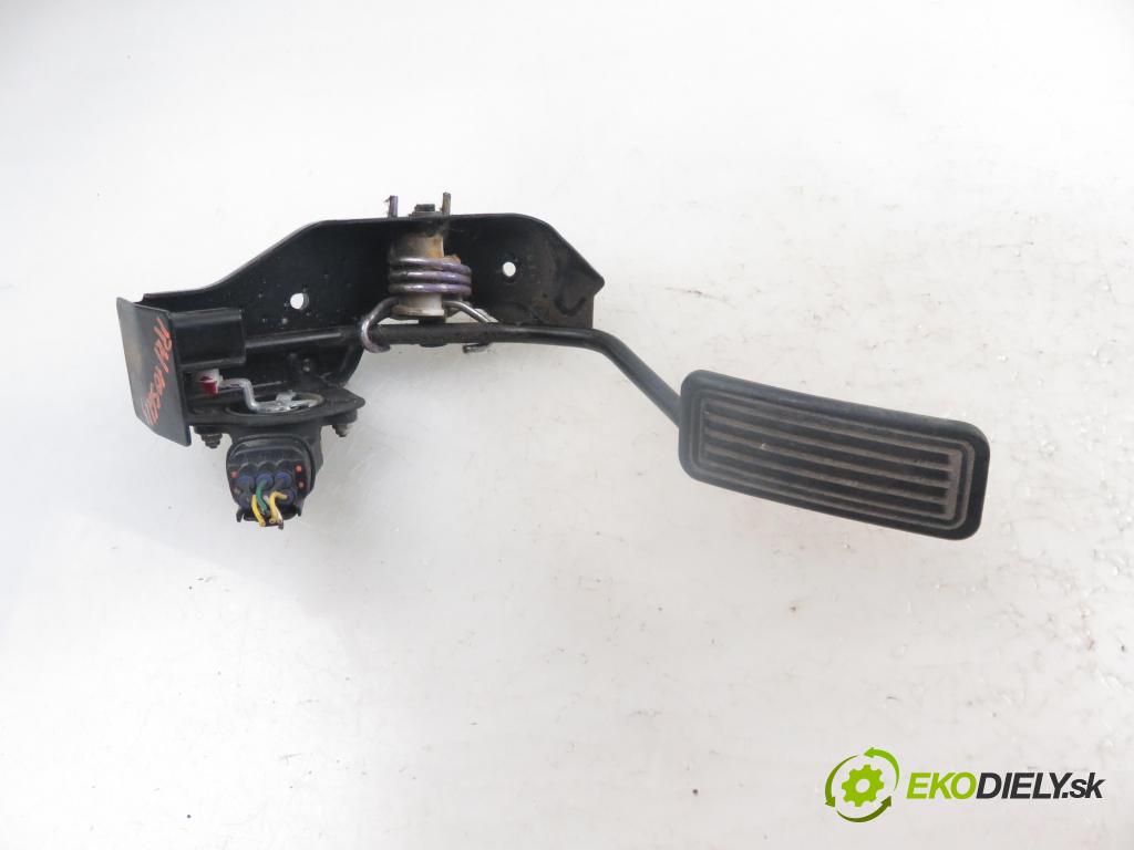 TOYOTA AVENSIS Kombi (_T25_) KOMBI 2006 2231,00 Pozostałe 2231,00 Potenciometer plynového pedálu 8928152021; 1983003041 (Pedále)
