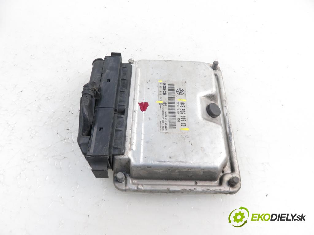 SKODA FABIA II Combi (545) KOMBI 2008 1422,00 Sterowniki silnika 1422,00 Riadiaca jednotka Motor 045906019CD; 0281012749
