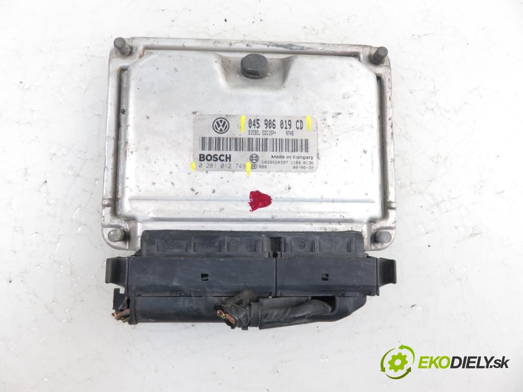 SKODA FABIA II Combi (545) KOMBI 2008 1422,00 Sterowniki silnika 1422,00 Riadiaca jednotka Motor 045906019CD; 0281012749
