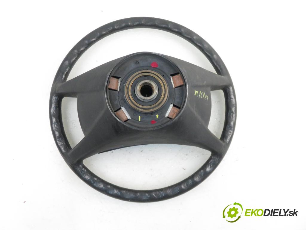 MERCEDES-BENZ 123 sedan (W123) SEDAN 1983 2998,00 Kierownice 2998,00 Volant 1264640017 (Volanty)