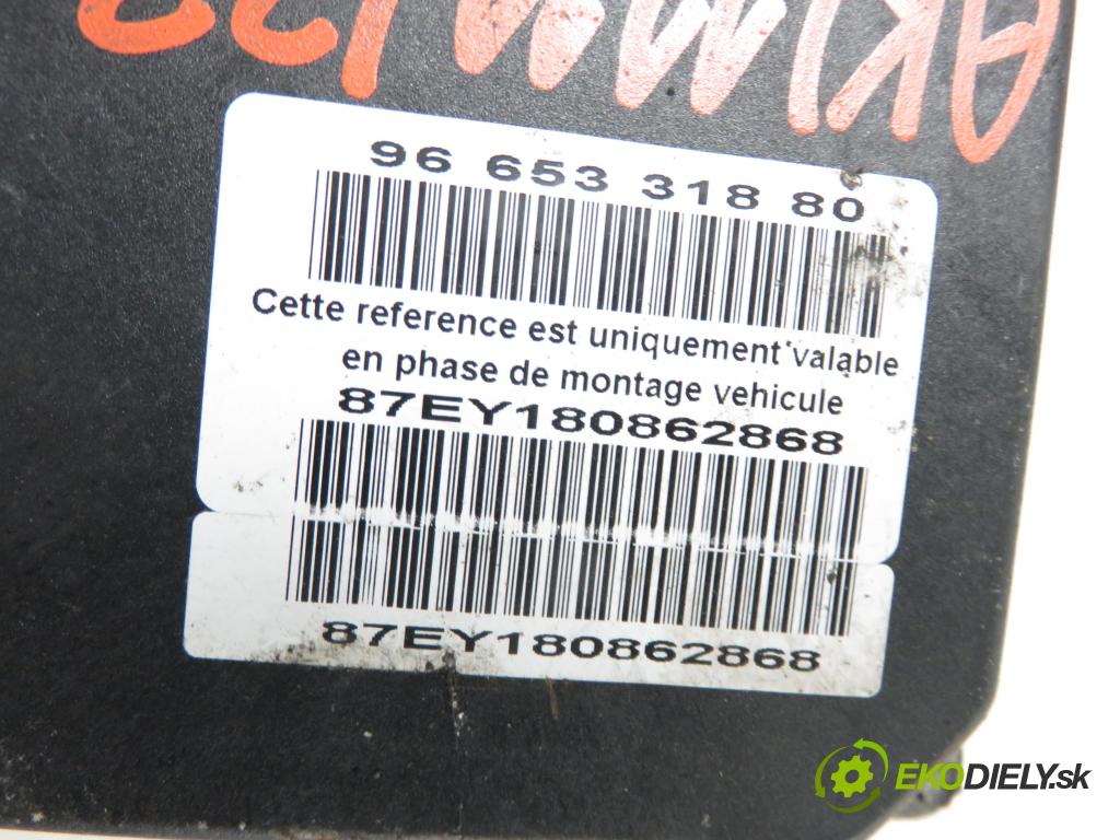 PEUGEOT 308 (4A_, 4C_) HB 2008 1560,00 Sterowniki ABS 1560,00 Pumpa ABS 0265950560; 9665331880 (Pumpy ABS)