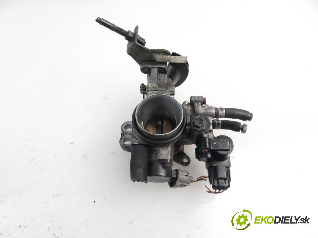 TOYOTA YARIS (_P1_) HB 2000 50,00 1.0 VVT- i 68 - 1SZ-FE 998,00 Škrtiaca klapka 8945252011 ; 1368001480 (Škrtiace klapky)
