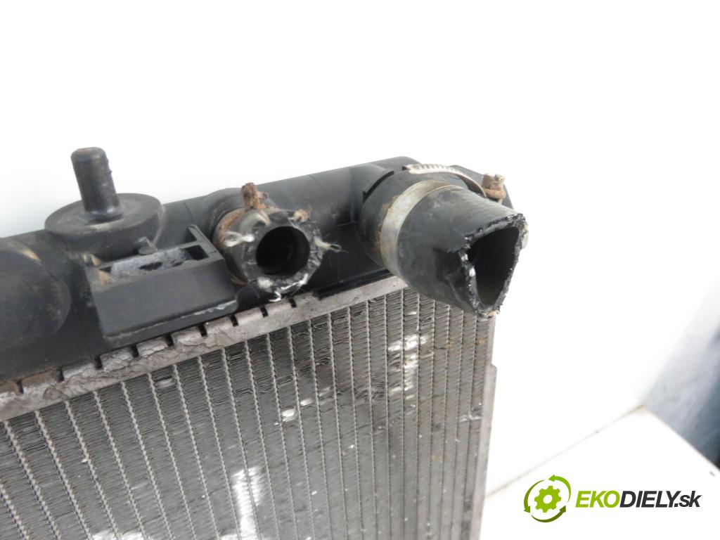 NISSAN PRIMERA Kombi (WP12) KOMBI 2004 1870,00 Chłodnice wody 1870,00 chladič vody