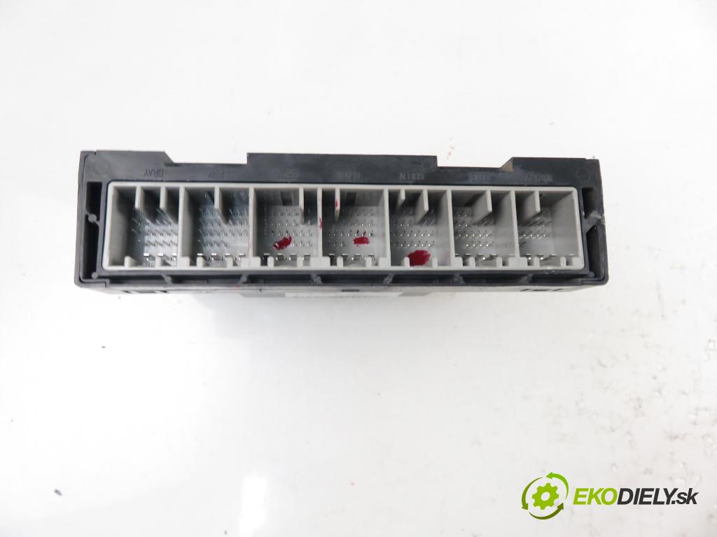 OPEL INSIGNIA A (G09) SEDAN 2011 1998,00 Moduły komfortu 1998,00 MODUL komfortu 13583542