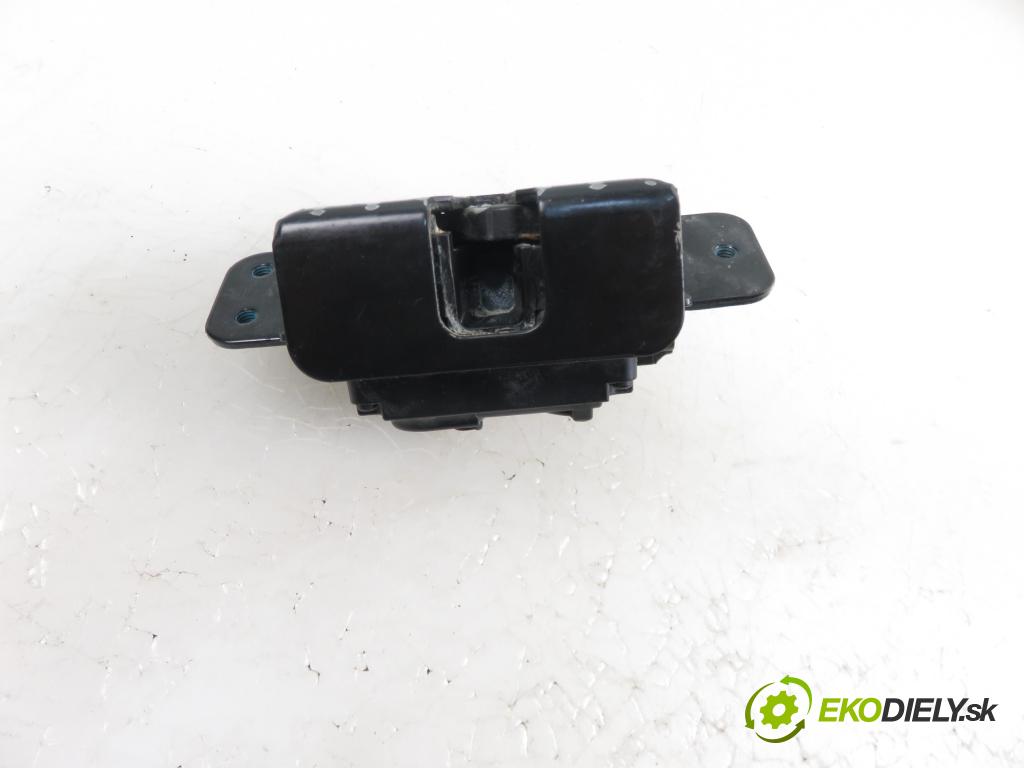 OPEL ANTARA A (L07) SUV 2008 1991,00 Zamki 1991,00 zámok dveří kufr EL.