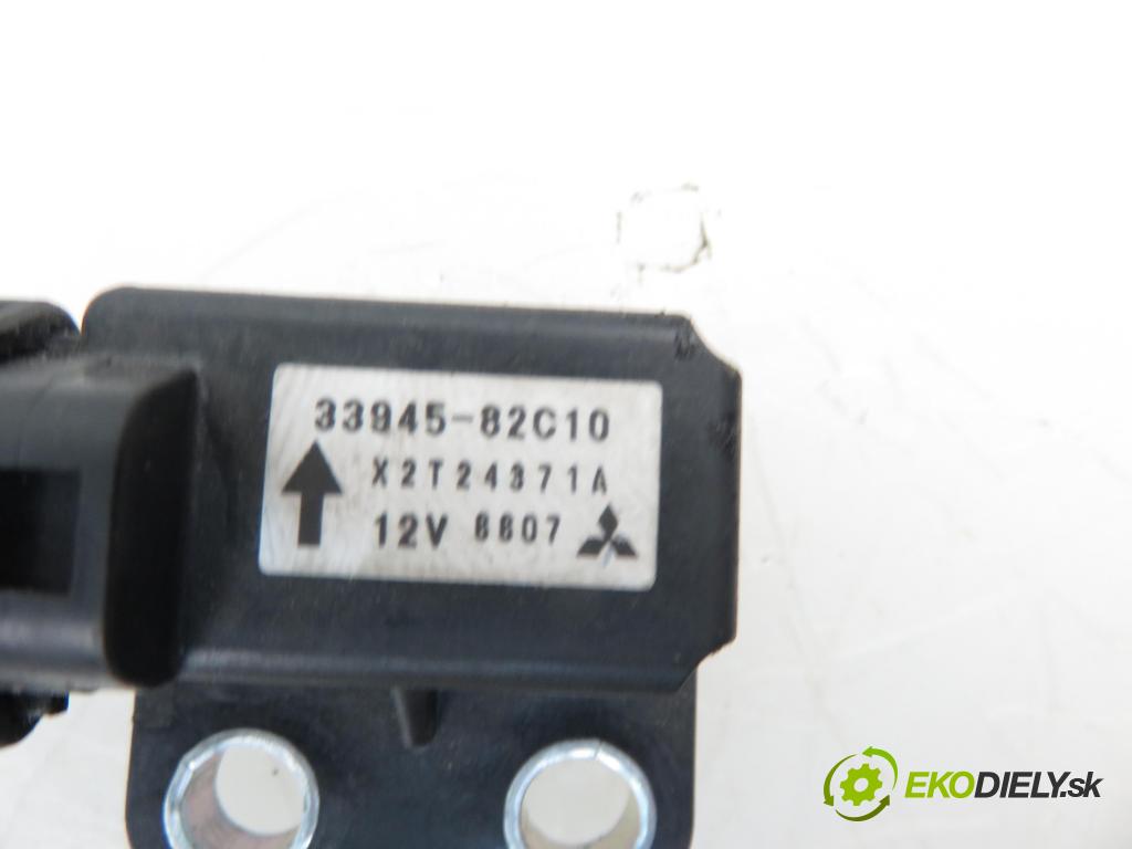 FIAT SEDICI (189_) SUV 2006 1910,00 Czujniki uderzenia 1910,00 Snímač nárazu 3394582C10 (Snímače nárazu)