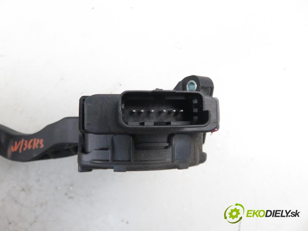 CITROEN DS3 (SA_) HB 2012 1560,00 Pozostałe 1560,00 Potenciometer plynového pedálu 9671433880; 6PV00994945 (Pedále)