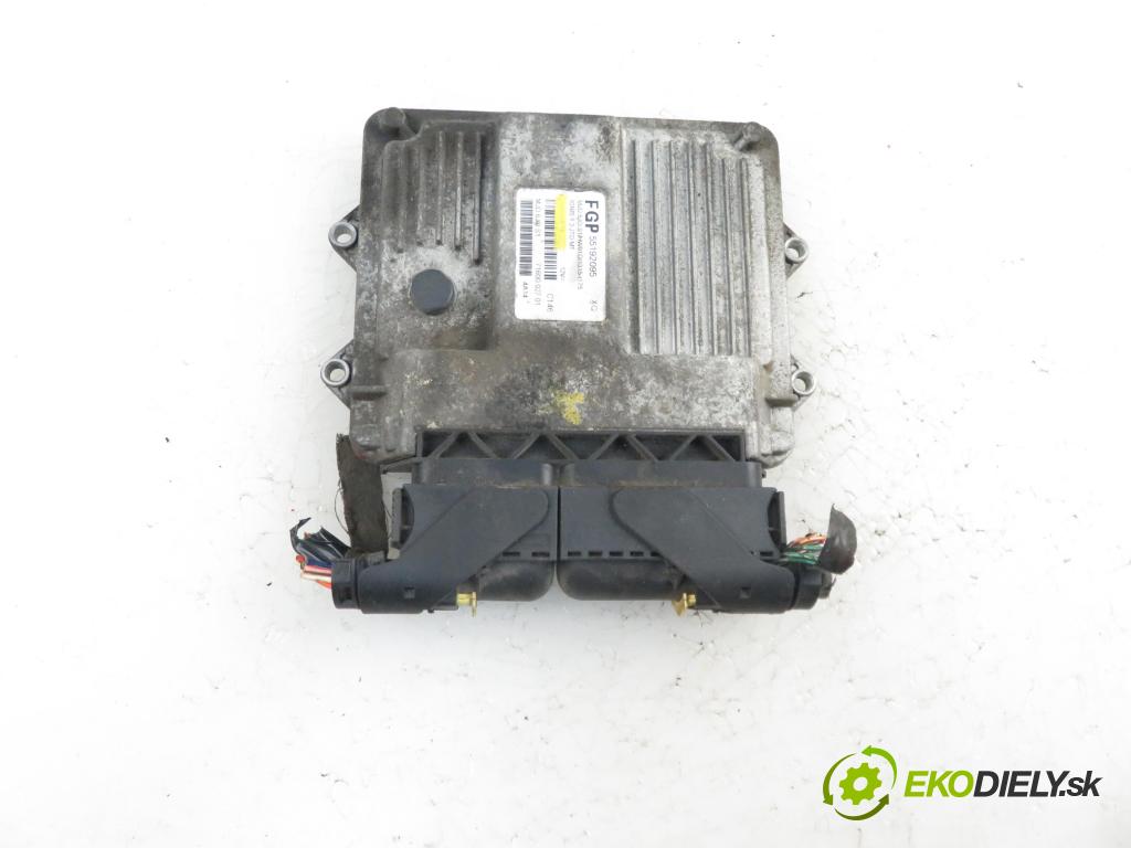SUZUKI IGNIS II (MH) HB 2004 1248,00 Sterowniki silnika 1248,00 Riadiaca jednotka Motor 55192095