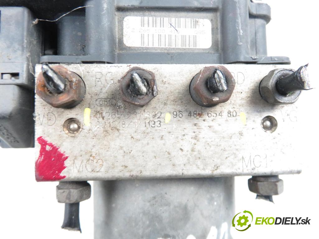 PEUGEOT 307 (3A/C) HB 2002 1997,00 Sterowniki ABS 1997,00 Pumpa ABS 9648265480; 0265231302; 0265800301 (Pumpy ABS)