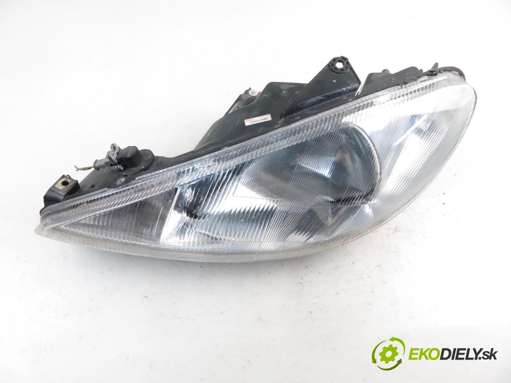 PEUGEOT 206 liftback (2A/C) HB 2001 1360,00 Lampy przednie 1360,00 Svetlo LP