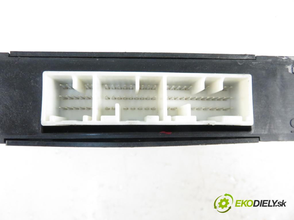 SUZUKI LIANA (ER, RH_) HB 2005 1586,00 Sterowniki silnika 1586,00 Riadiaca jednotka Motor 3392055GC; 1122005820