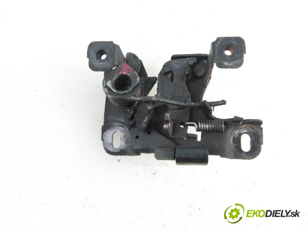AUDI A3 (8L1) HB 1999 1896,00 Zamki 1896,00 zámok kapoty 8L0823509C 
