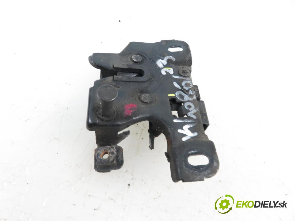 AUDI A3 (8L1) HB 1999 1896,00 Zamki 1896,00 zámok kapoty 8L0823509C
