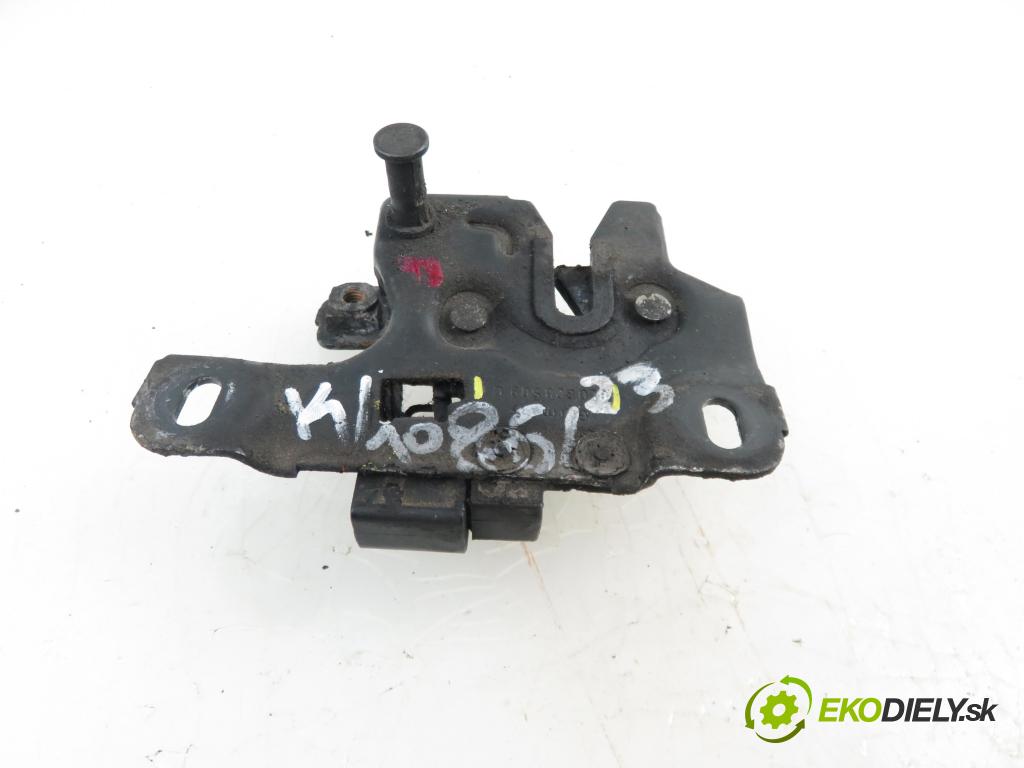 AUDI A3 (8L1) HB 1999 1896,00 Zamki 1896,00 zámok kapoty 8L0823509C